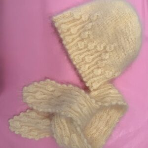 Diva Goes Romantic Beanie (opskrift til tørklæde købes seperat)